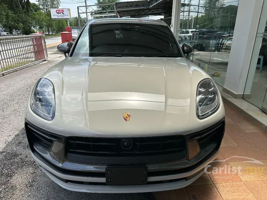 2022 Porsche Macan SUV