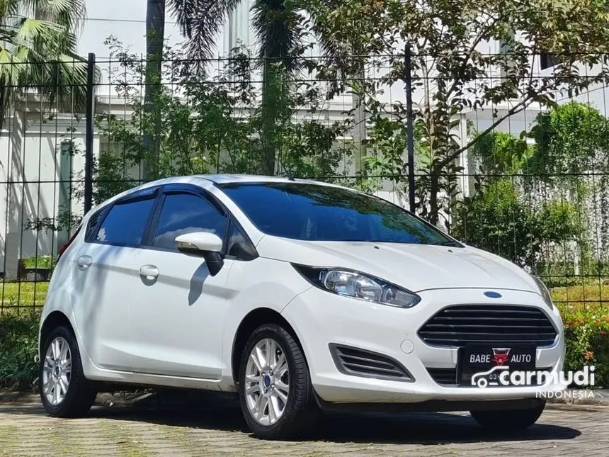 2014 Ford Fiesta Trend Hatchback