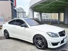 2012 Mercedes-Benz C180 1.8 Coupe (C204) TURBO AMG C63 Bodykit White On Red Interior Panoramic Sunroof Km 63rb Mulus Interior Orsinil KREDIT TDP 25 jt