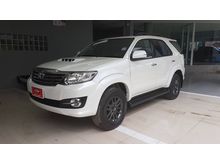 2014 Toyota Fortuner 3.0 (ปี 12-15) V SUV AT