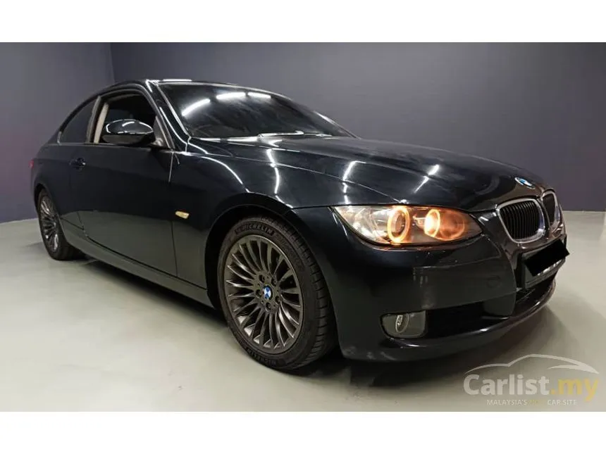2009 BMW 320i Coupe