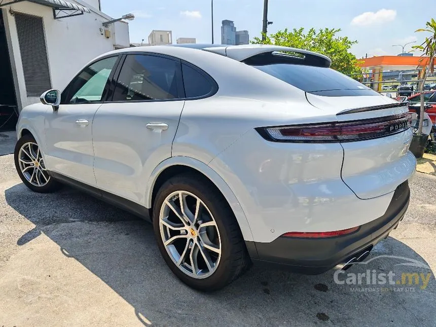 2023 Porsche Cayenne Coupe