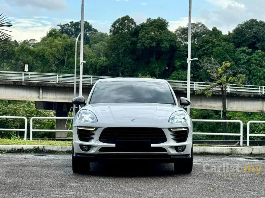 2015 Porsche Macan S SUV