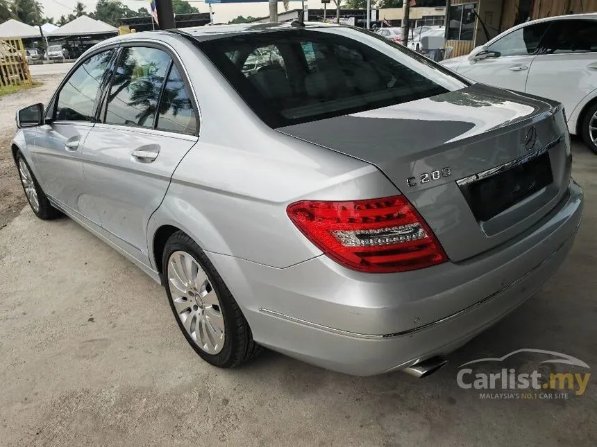 2013 Mercedes-Benz C200 CGI Avantgarde Sedan