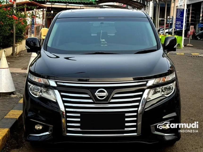 2016 Nissan Elgrand Highway Star Leather MPV
