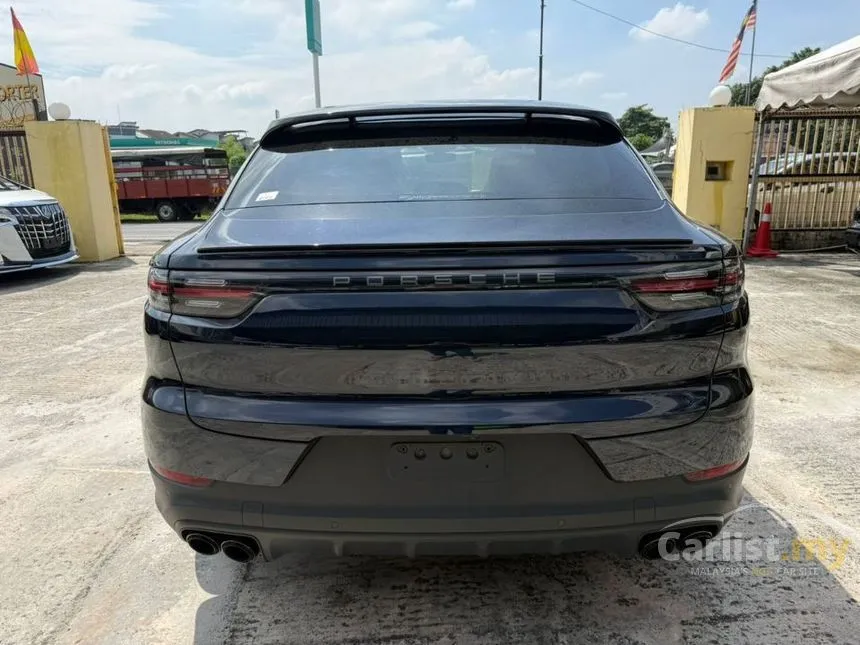 2022 Porsche Cayenne SUV