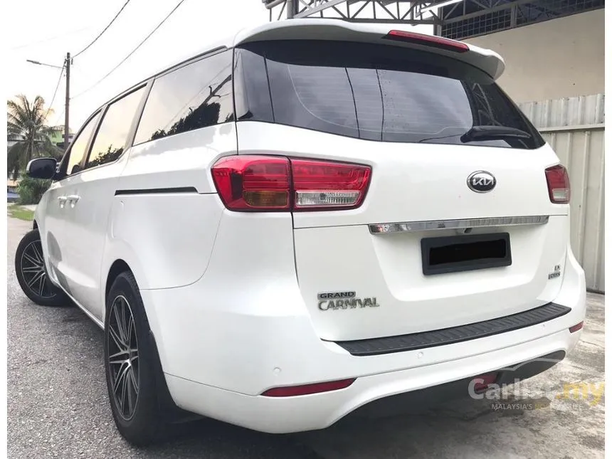 2018 Kia Grand Carnival CRDi MPV