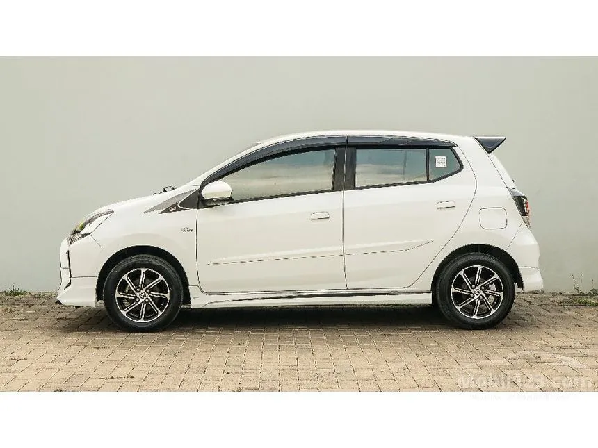2022 Toyota Agya GR Sport Hatchback
