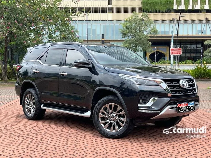 2022 Toyota Fortuner VRZ 4X2 SUV