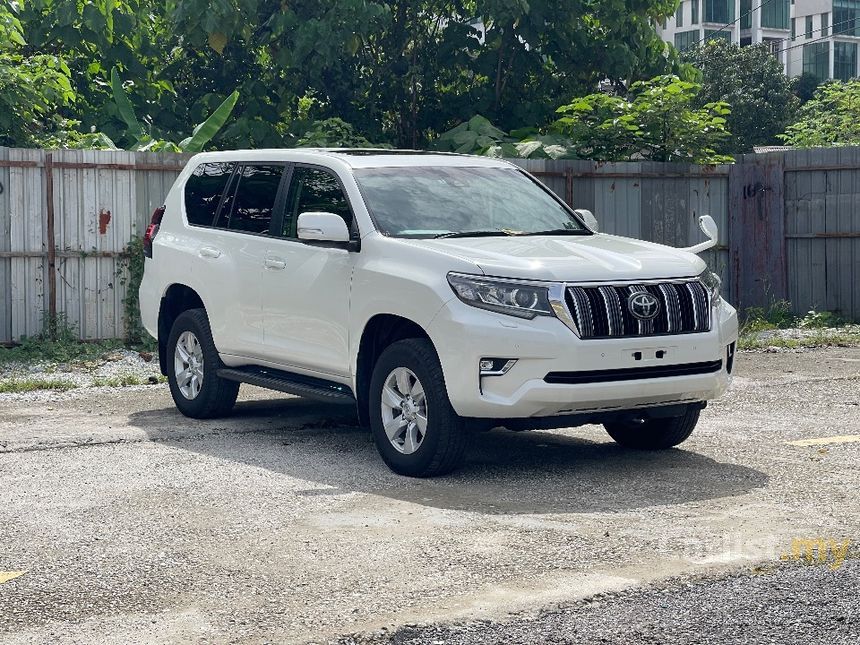 Recon 2019 Toyota Land Cruiser Prado 2.8L TX/ DIESEL/ 7 SEATERS/ MANUAL
