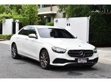 2023 Mercedes-Benz E300 2.0 W213 (ปี 16-23) e AMG Dynamic Sedan