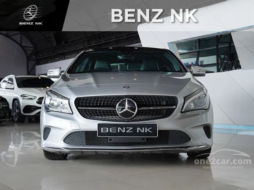 2016 Mercedes-Benz CLA200 Urban Sedan
