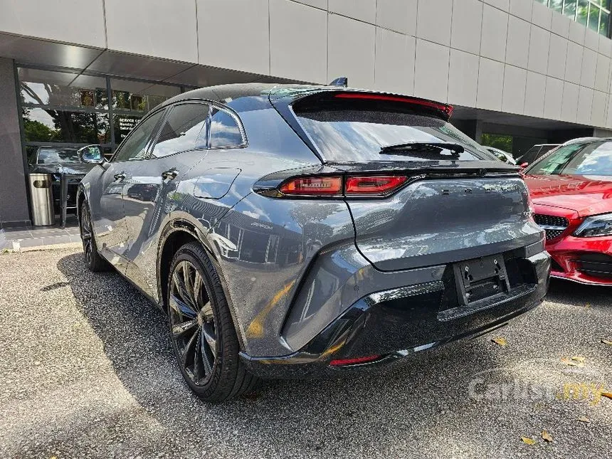 2024 Toyota Crown Sport Z PHEV SUV