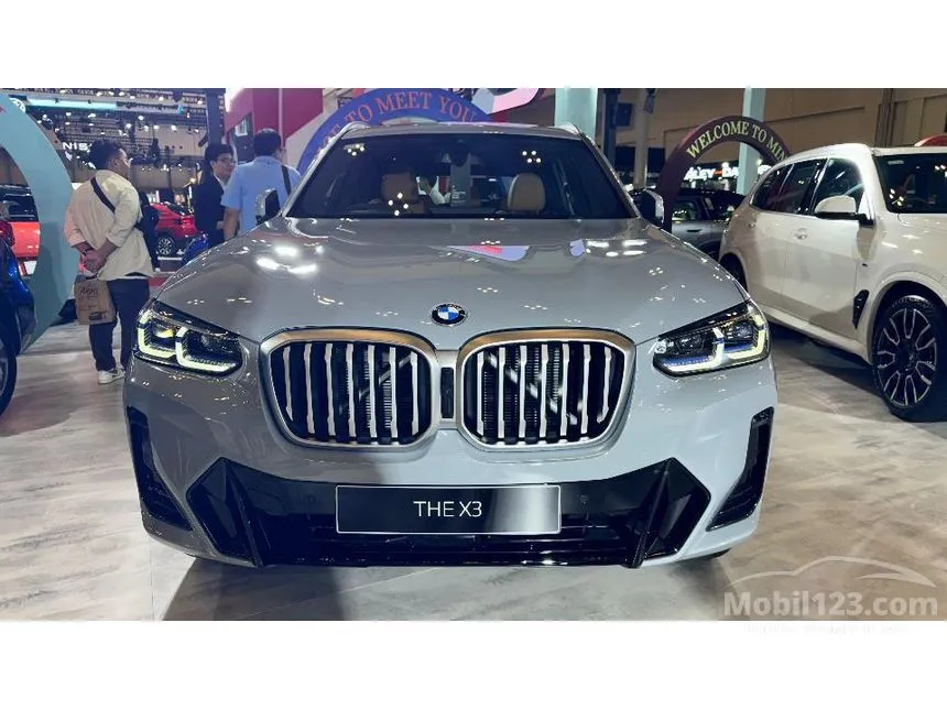 Jual Mobil BMW X3 2025 xDrive30i M Sport 2.0 di Jawa Barat Automatic SUV Abu
