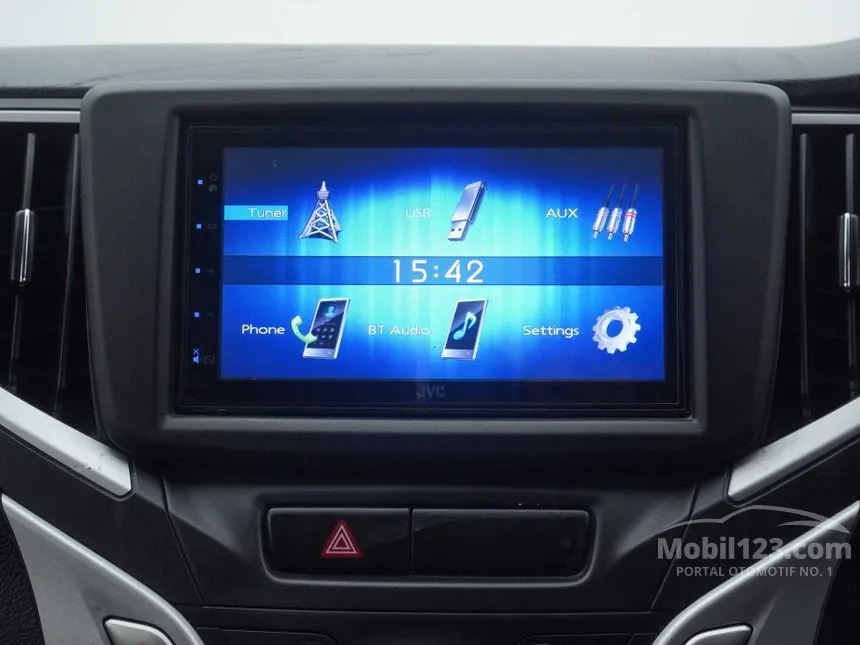 2018 Suzuki Baleno GL Hatchback