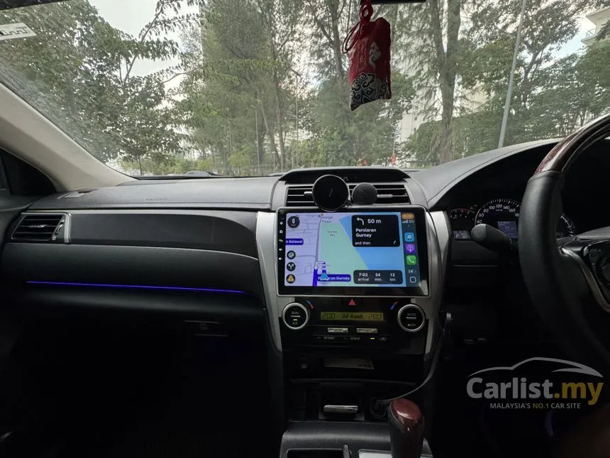 2014 Toyota Camry V Sedan