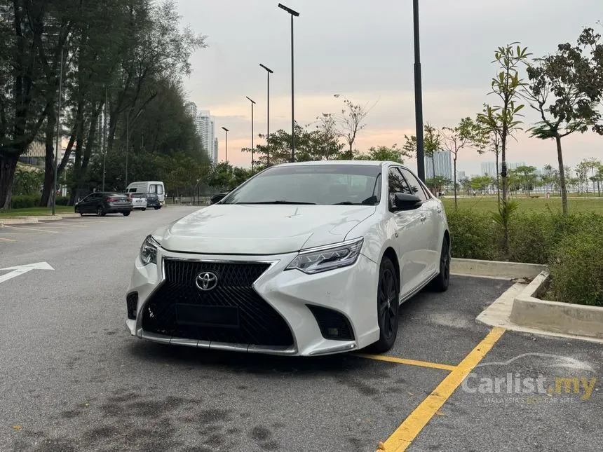 2014 Toyota Camry V Sedan