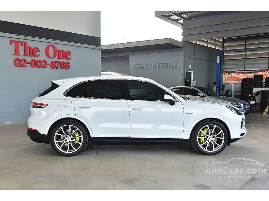 2020 Porsche CAYENNE E-Hybrid SUV