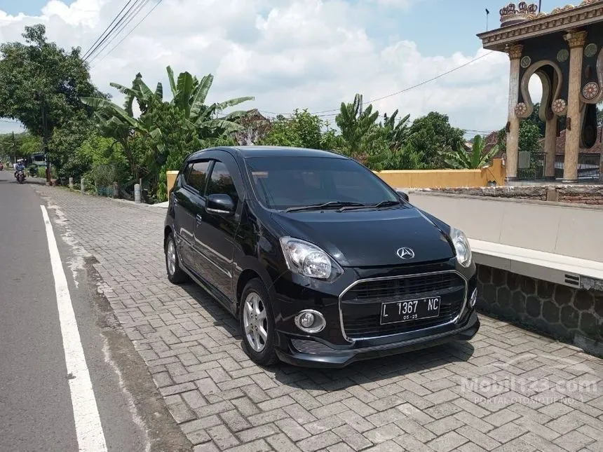 Jual Mobil Daihatsu Ayla 2015 X 1.0 di Jawa Timur Manual Hatchback Hitam Rp 85.000.000