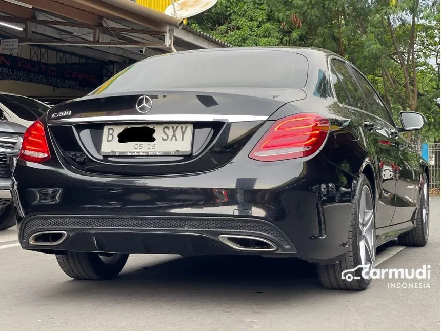 2018 Mercedes-Benz C200 AMG Sedan