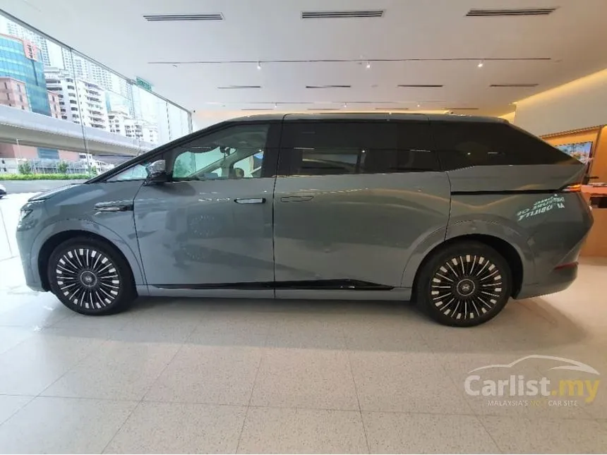 2026 XPeng X9 Long Range MPV