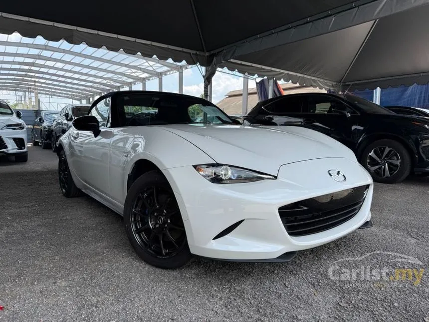 2023 Mazda Roadster 990S Convertible