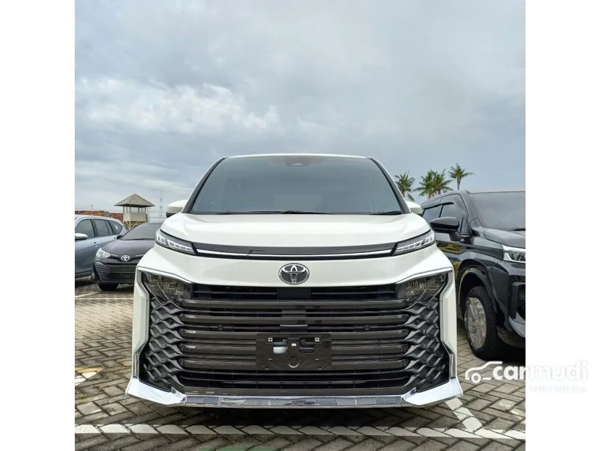 Jual Mobil Toyota Voxy 2024 2.0 di DKI Jakarta Automatic Van Wagon Putih Rp 609.700.000