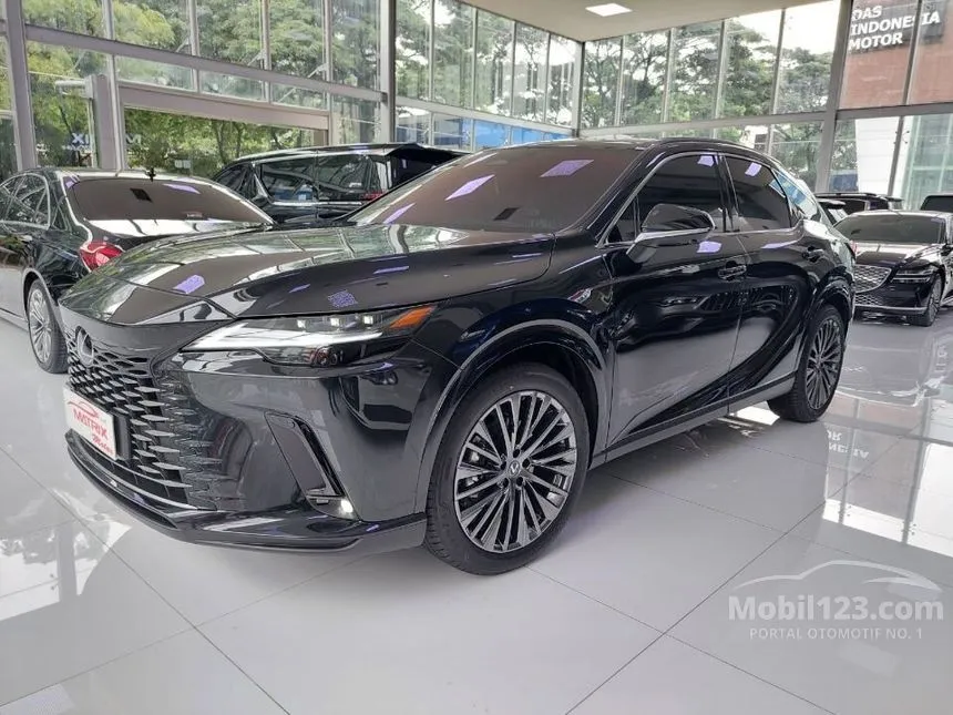 2023 Lexus RX350h Luxury Wagon