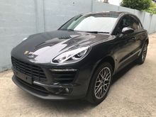 2018 Porsche Macan 2.0 SUV (PCM,PanoramicRoof,ReverseCamera)