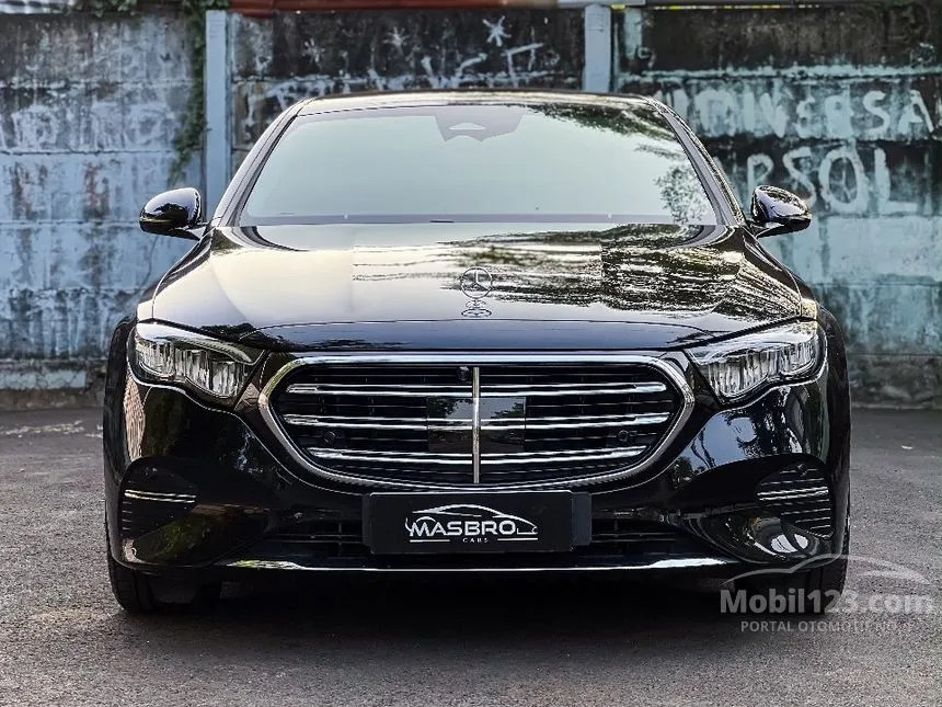 2024 Mercedes-Benz E200 Avantgarde Sedan