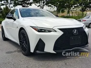 2021 Lexus IS 300 2.0 F Sport Mont Black