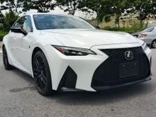 2021 Lexus IS 300 2.0 F Sport Mont Black