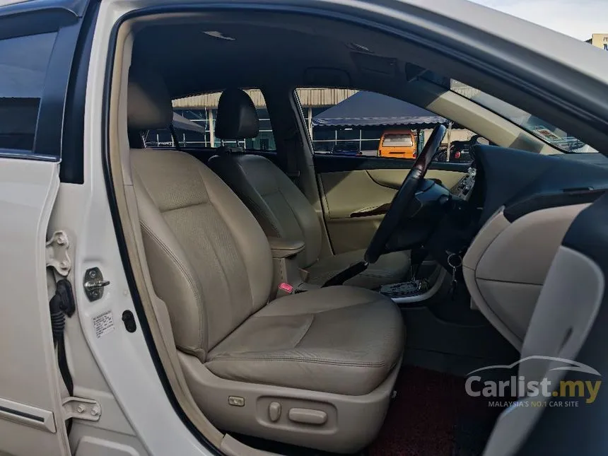2011 Toyota Corolla Altis G Sedan