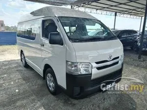 2014 Toyota Hiace 2.7 Window Van Van