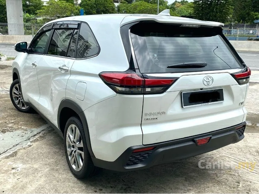 2025 Toyota Innova Zenix V MPV