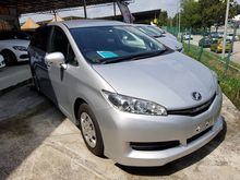 2014 Toyota Wish 1.8 Unregister (5 Years Warranty)