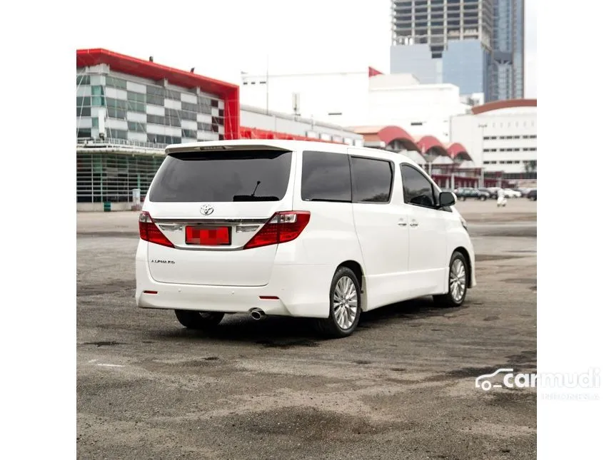 2014 Toyota Alphard SC MPV