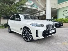 (BMW PREMIUM SELECTION) 2024 BMW X5 3.0 xDrive50e M Sport SUV - 9K KM MILEAGE FULL SERVICE RECORD, FREE SERVICE + WARRANTY TILL APR 2029