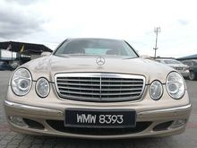 2004 Mercedes-Benz E200K 1.8 Elegance Sedan MEMORY LEATHER SEATS, MULTIFUNCTION STEERING