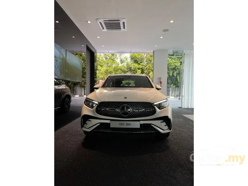 2025 Mercedes-Benz GLC200 4MATIC SUV