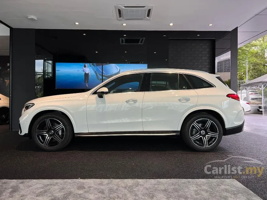 2025 Mercedes-Benz GLC200 4MATIC SUV