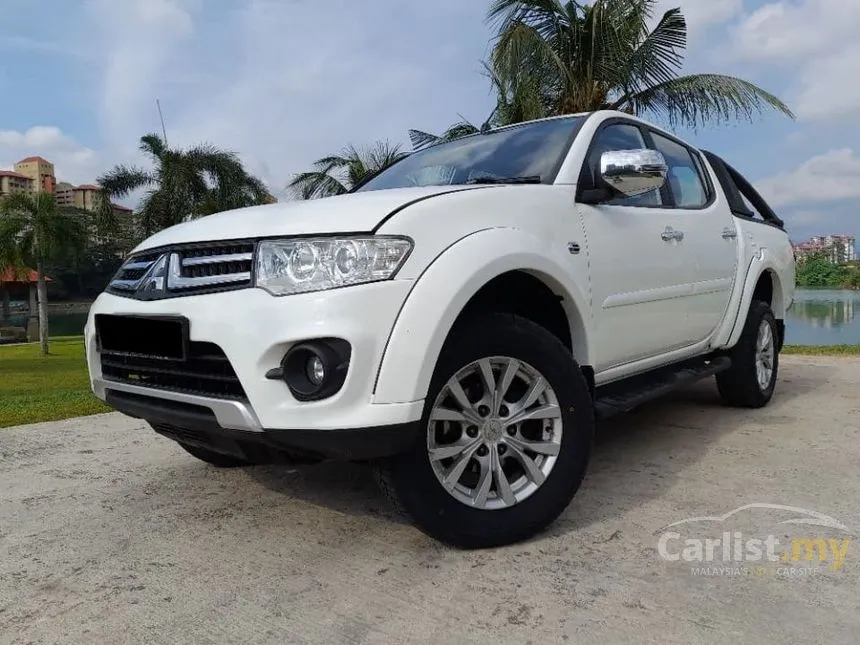 2014 Mitsubishi Triton Dual Cab 4X4 Pickup