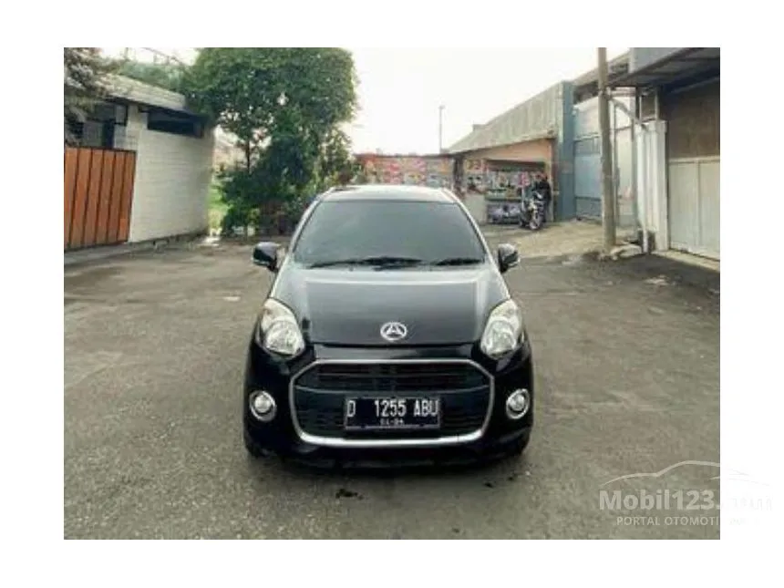 Jual Mobil Daihatsu Ayla 2014 X 1.0 di Jawa Barat Automatic Hatchback Hitam Rp 89.000.000