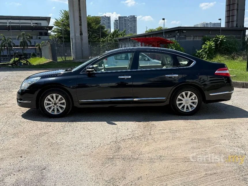 2011 Nissan Teana Premium Sedan