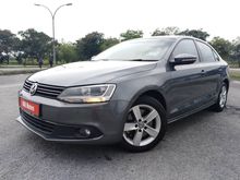 VOLKSWAGEN JETTA 1.4 (A) TSI TURBO CBU