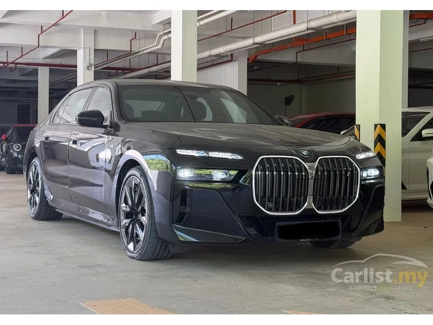 2023 BMW i7 xDrive60 M Sport Sedan