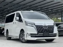2022 8 Seater Toyota Granace 2.8 Premium G MPV Power Boot