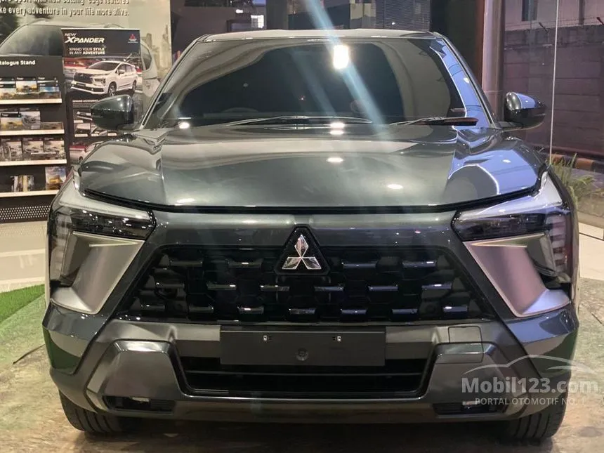 Jual Mobil Mitsubishi XFORCE 2024 Ultimate 1.5 di DKI Jakarta Automatic Wagon Abu