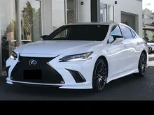 2022 UNREGISTER Lexus ES 300h 2.5 F Sport Sedan Clearance Sonar, Lane Assist, Auto Cruise Control, Collision Mitigation System (Incoming)