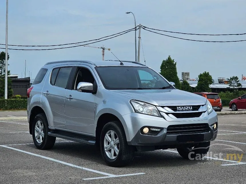 2015 Isuzu MU-X SUV